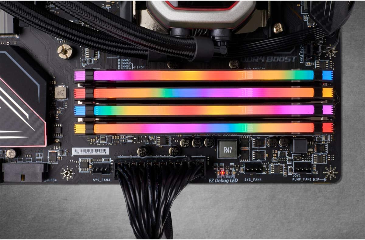 Corsair Vengeance RGB Pro 32GB (4x8GB) DDR4 3600 (PC4-28800) C18 台式机内存 - 黑色